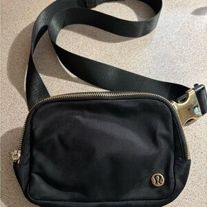 Lululemon Black Interior Bag with Gold Zipper